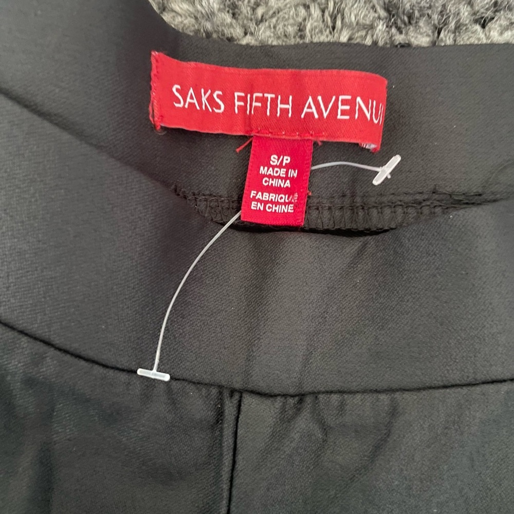 New- Saks, fifth Avenue, straight leg, sexy pants